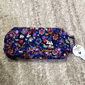 Vera Bradley outlet pouch